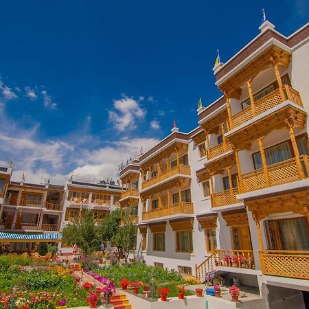 Hotel Jigmet, Leh Exterior photo