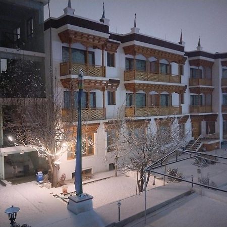 Hotel Jigmet, Leh Exterior photo